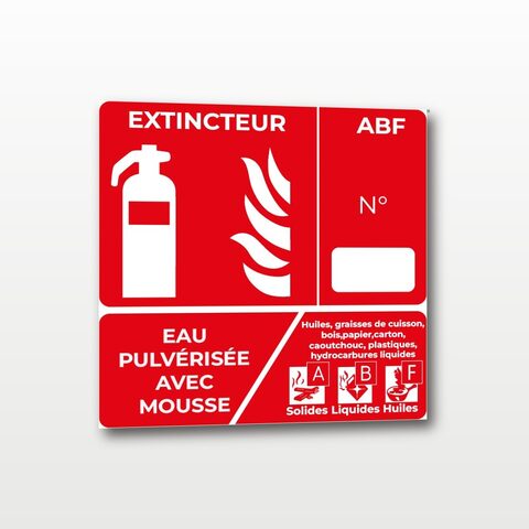 Eau pulvérisée avec mousse 10 x 10 cm - Classe ABF