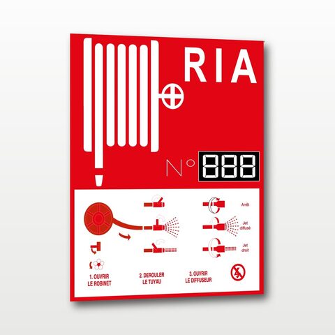 RIA – 13,5 x 18 cm